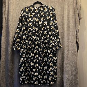 Banana Republic black sunflower long sleeve dress